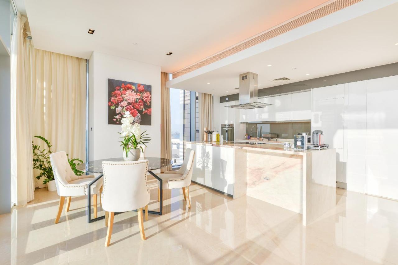 Posh 2 Bedroom Oceanfront Apt In The Heart Of Bluewaters Island Dubaï Extérieur photo