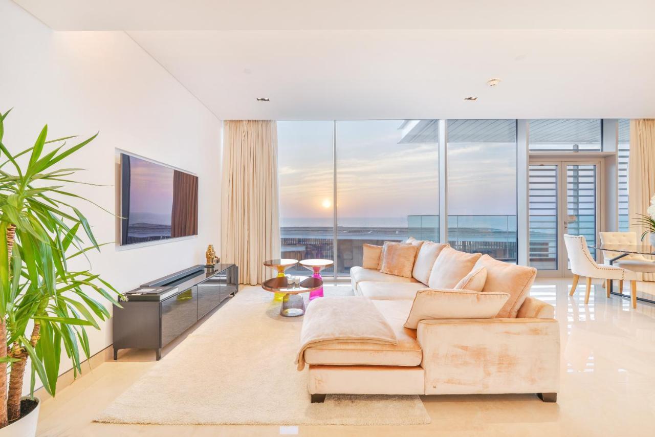Posh 2 Bedroom Oceanfront Apt In The Heart Of Bluewaters Island Dubaï Extérieur photo