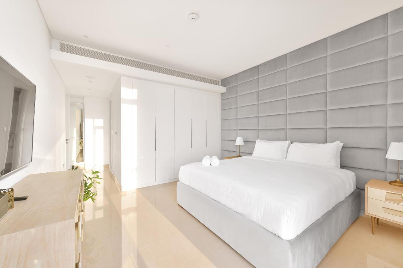 Posh 2 Bedroom Oceanfront Apt In The Heart Of Bluewaters Island Dubaï Extérieur photo