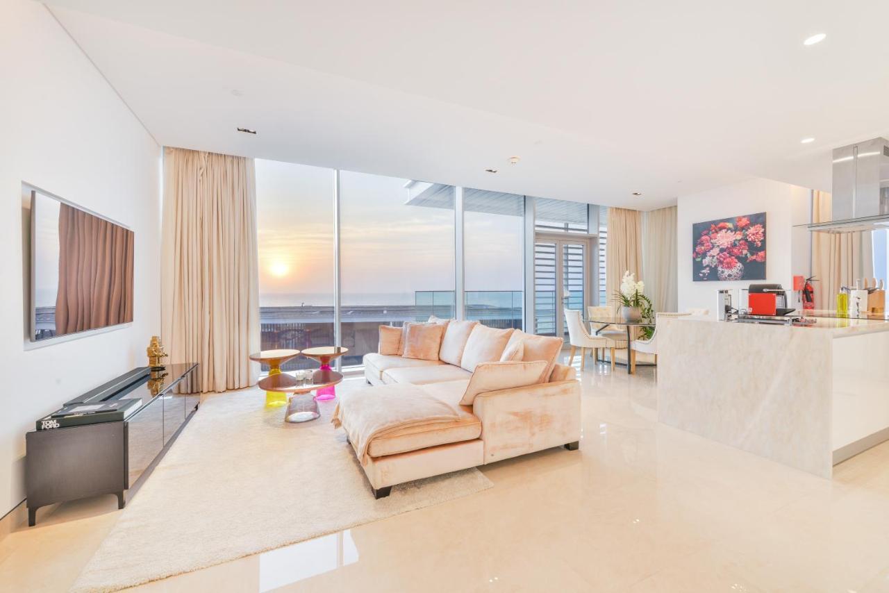 Posh 2 Bedroom Oceanfront Apt In The Heart Of Bluewaters Island Dubaï Extérieur photo