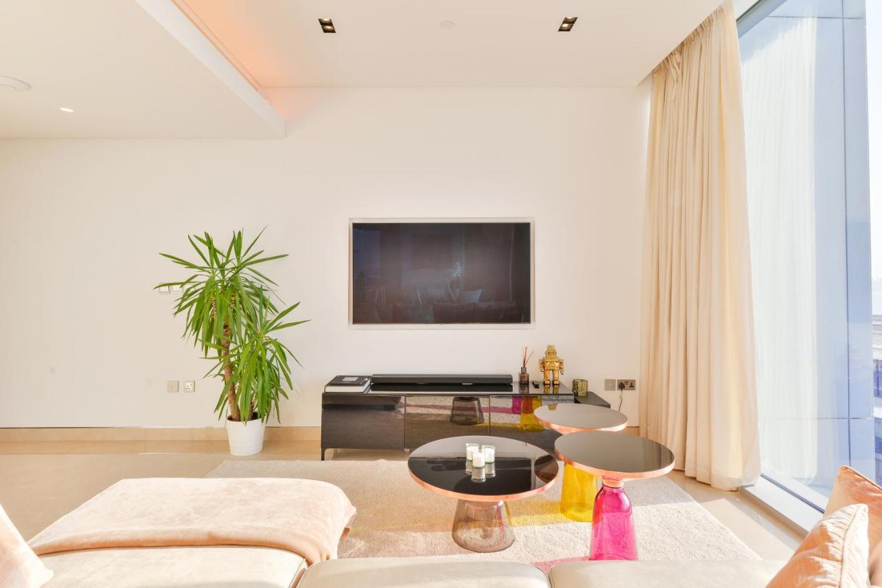 Posh 2 Bedroom Oceanfront Apt In The Heart Of Bluewaters Island Dubaï Extérieur photo